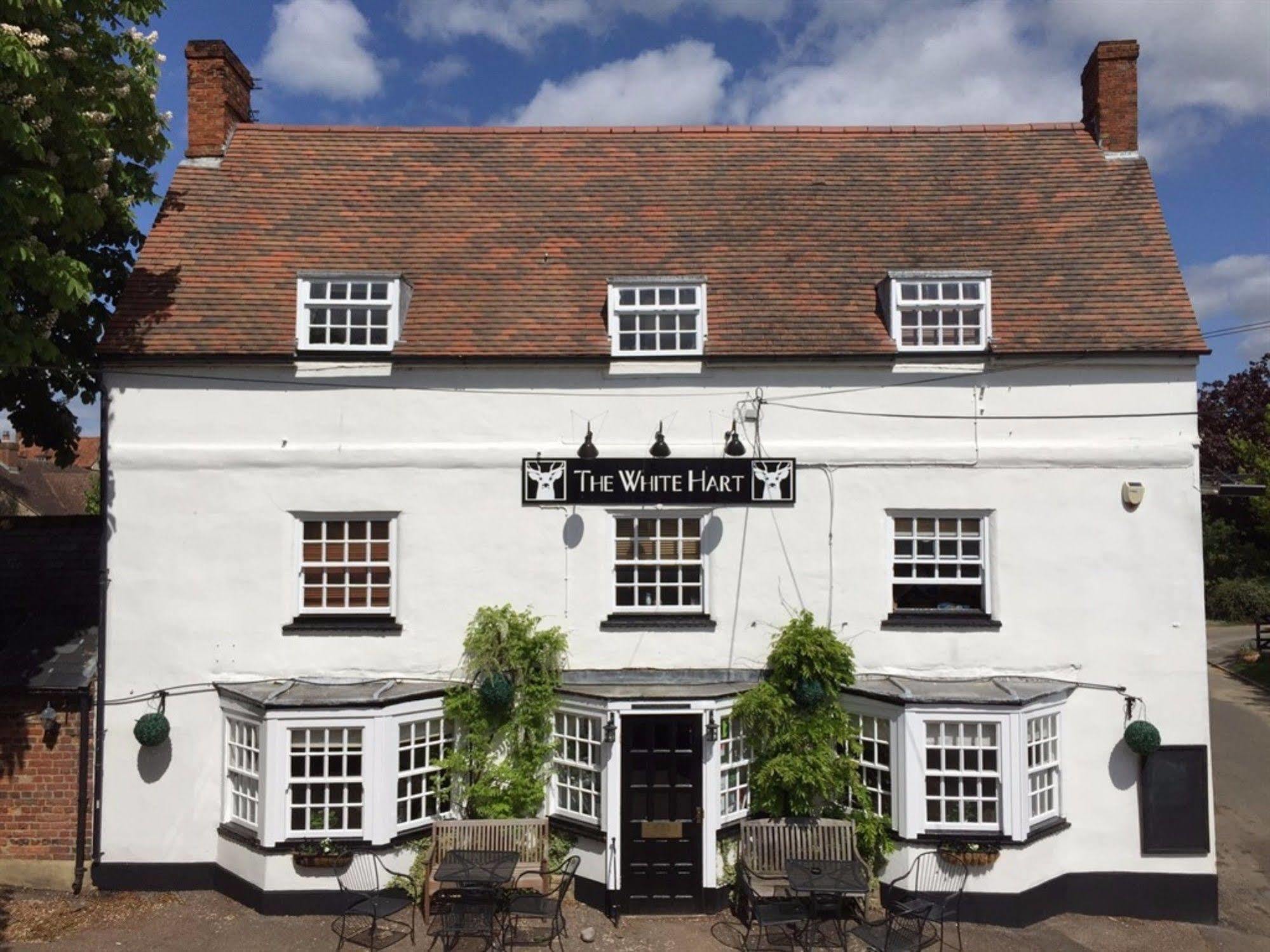 The White Hart Otel Sherington Dış mekan fotoğraf