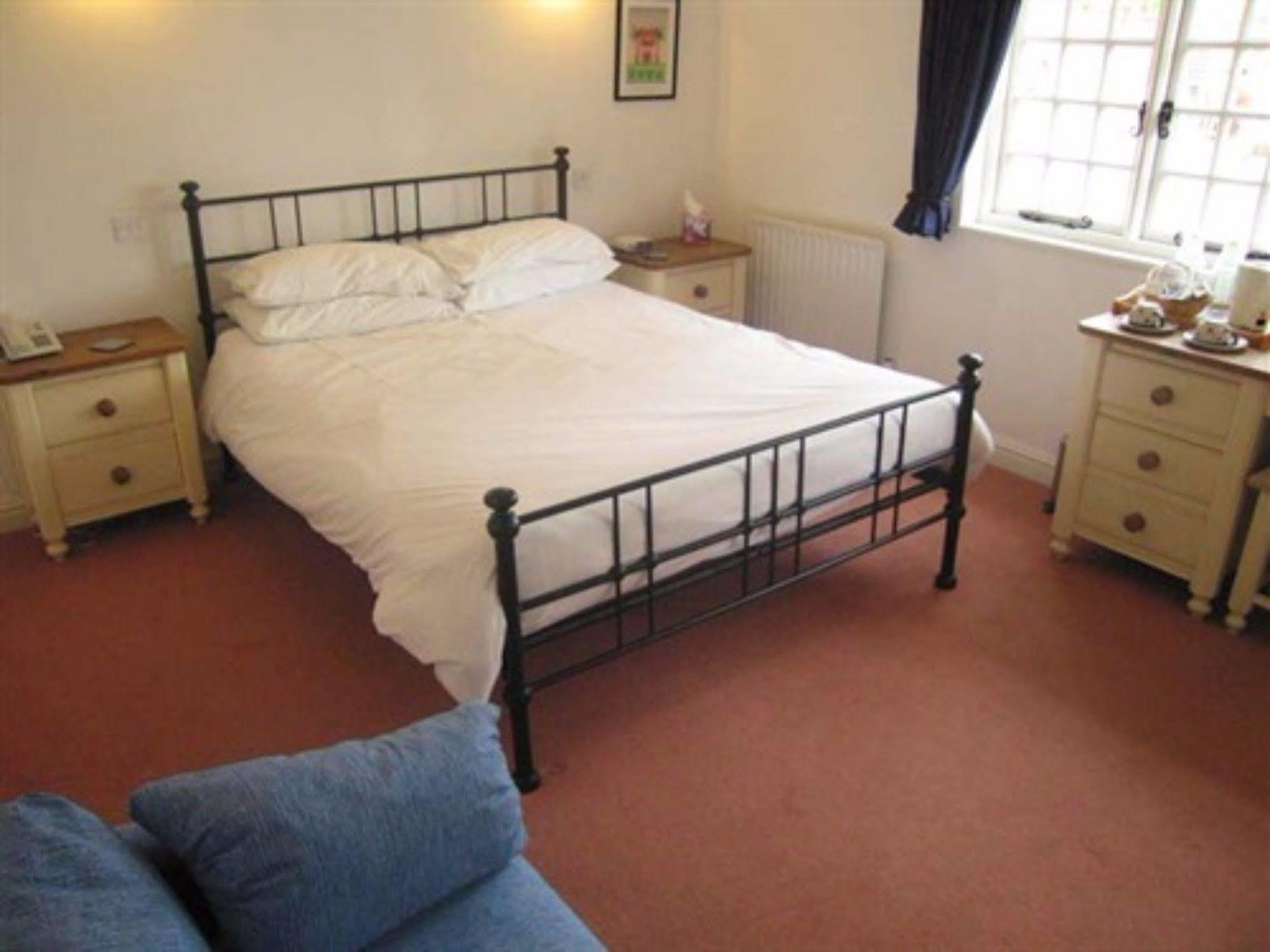 The White Hart Otel Sherington Dış mekan fotoğraf