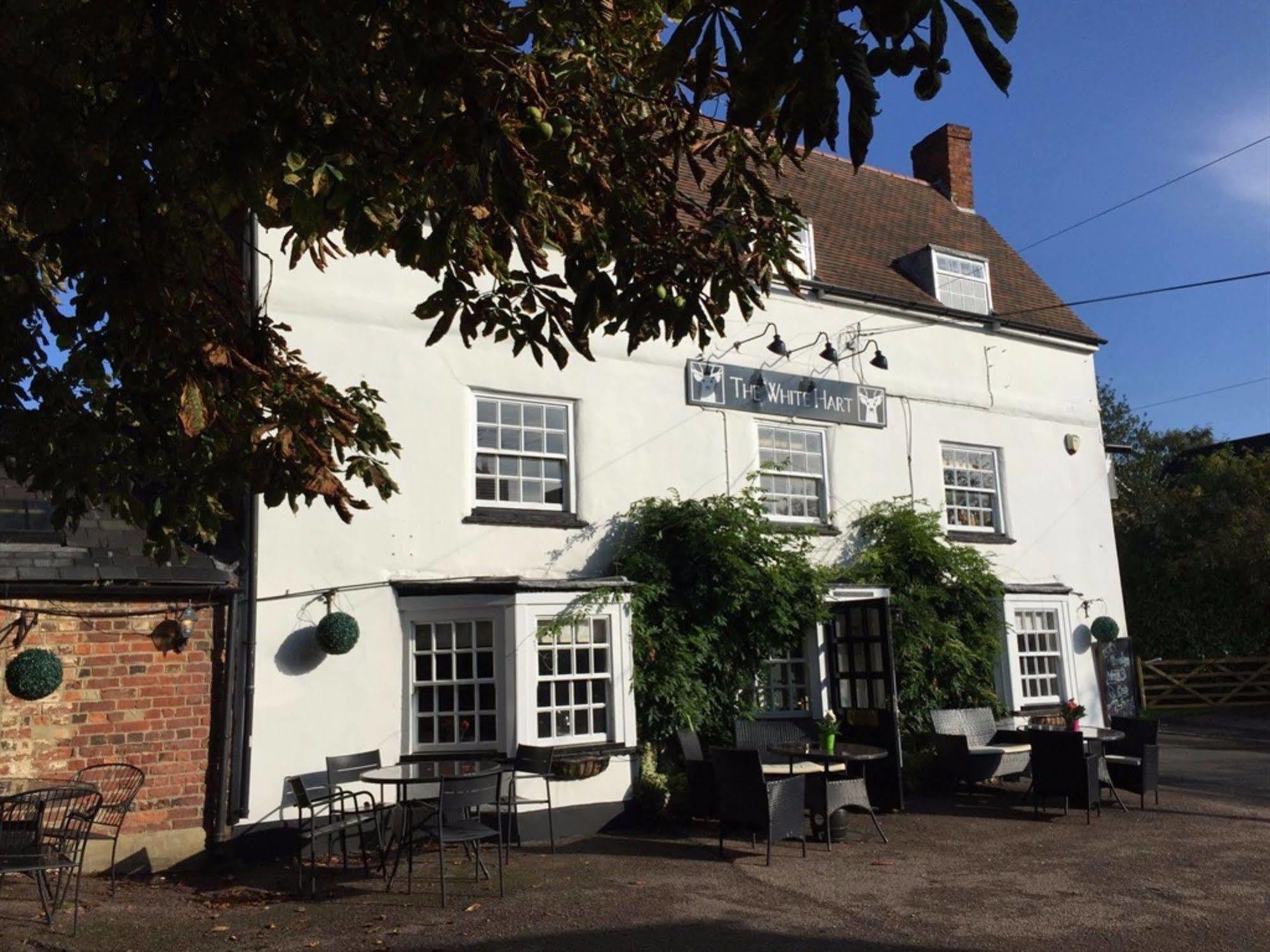 The White Hart Otel Sherington Dış mekan fotoğraf