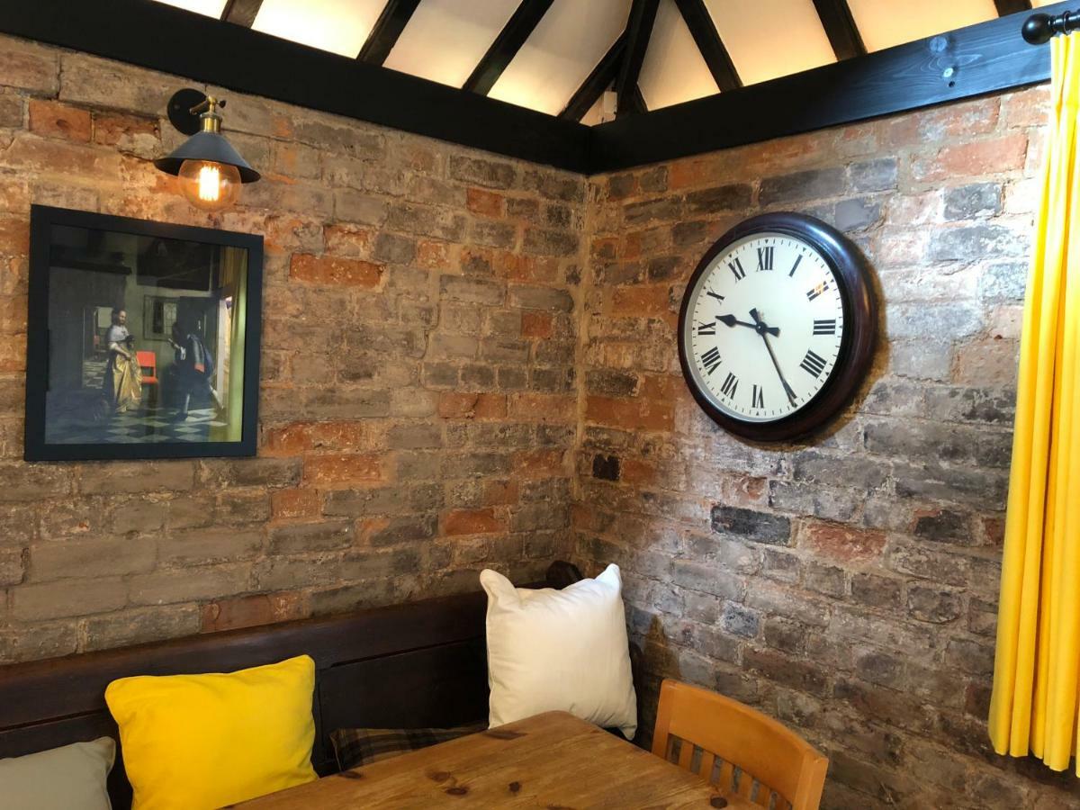 The White Hart Otel Sherington Dış mekan fotoğraf